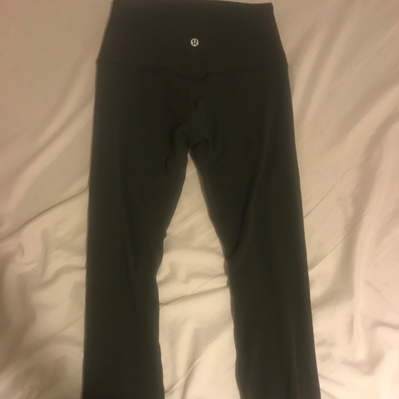 Lululemon Align 2 olive green - Picture 5 of 7